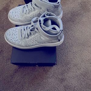 Nil Airforces ones Mid